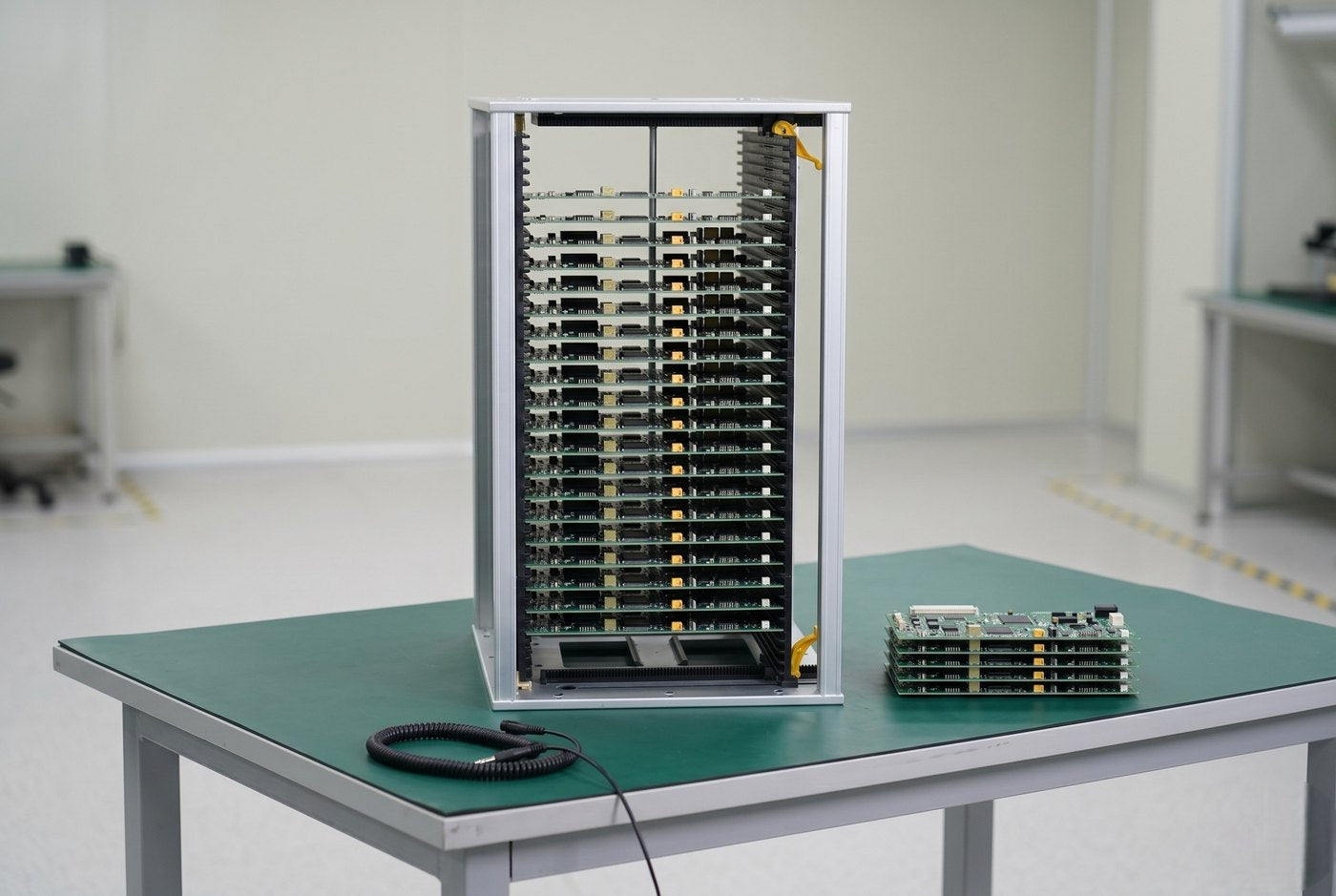 B0103GM-200C loaded with boards